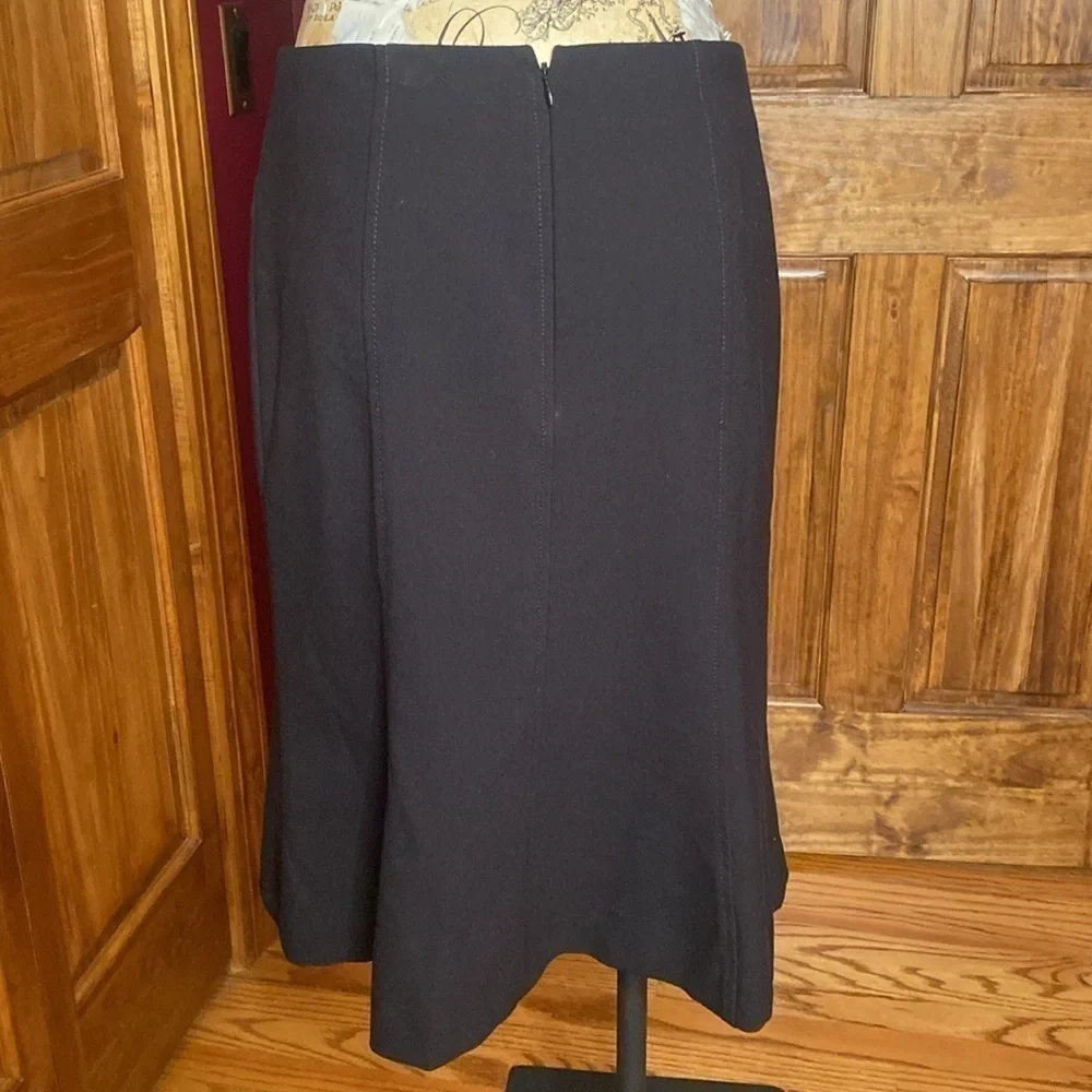 Talbots Black fishtail stretch midi Skirt‎ darted and lined Size 8